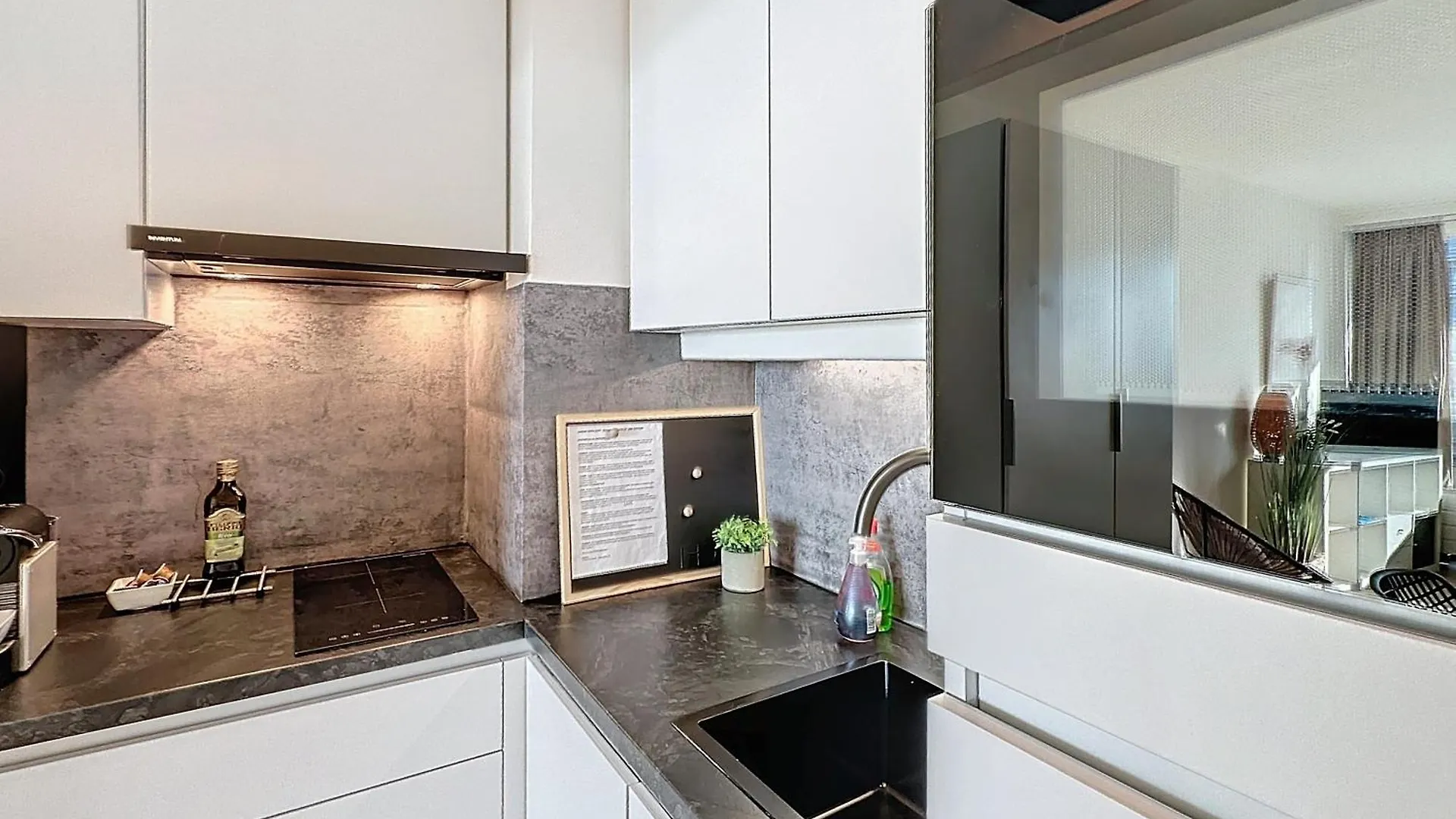 Apartament Oostende Studio Royal Ascot Q7 Met Terras En Zeezicht Op Toplocatie Belgia