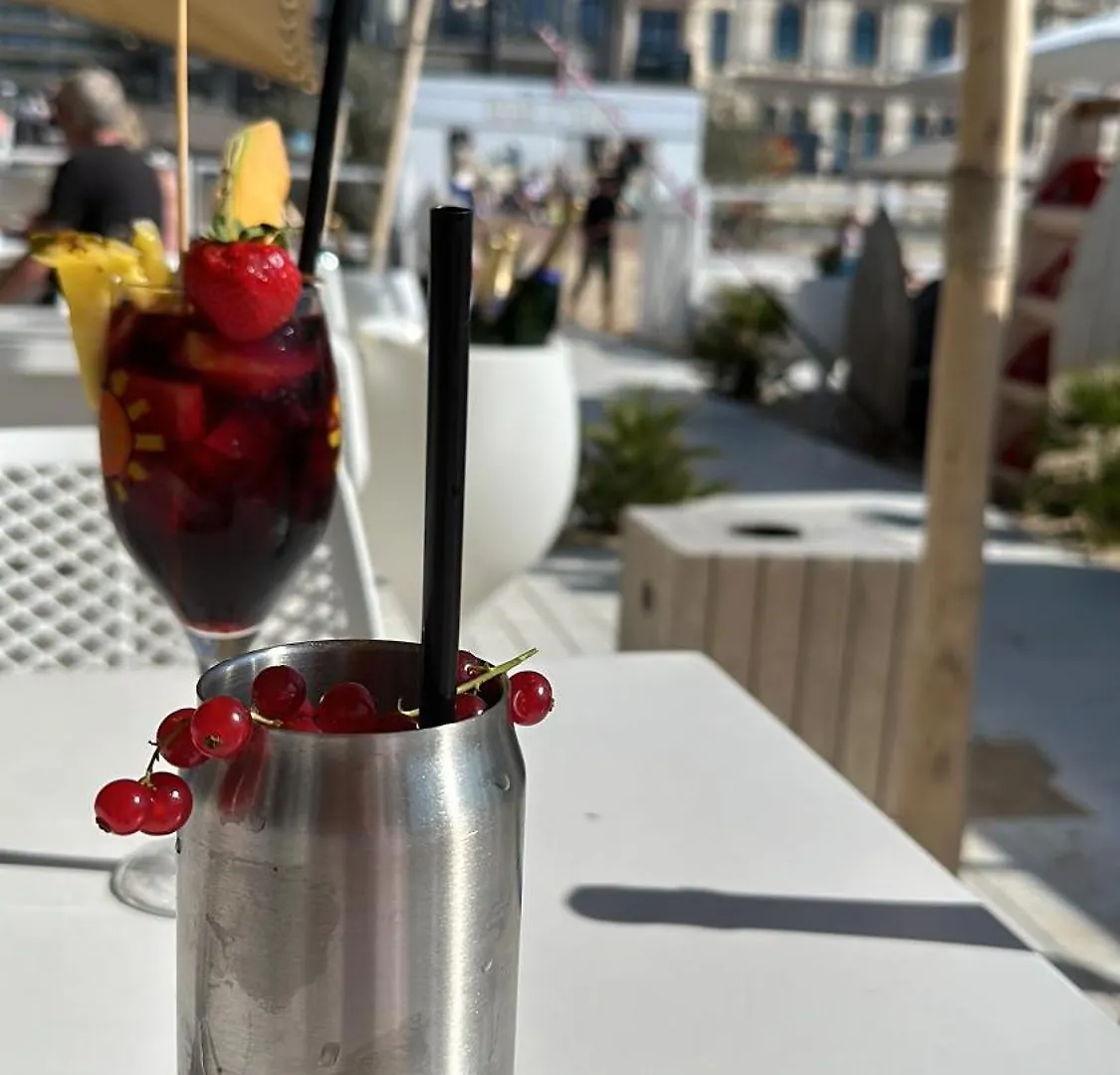 Oostende Studio Royal Ascot Q7 Met Terras En Zeezicht Op Toplocatie شقة أوستيند